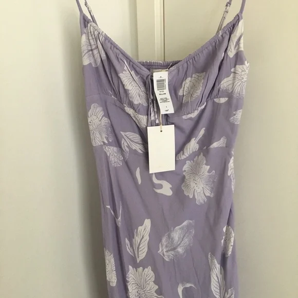 Brand new Aritzia long dress- Size 4 - With tag - Picture 5 of 5